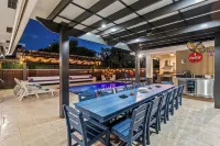 Villa Sunset by Glam Homes