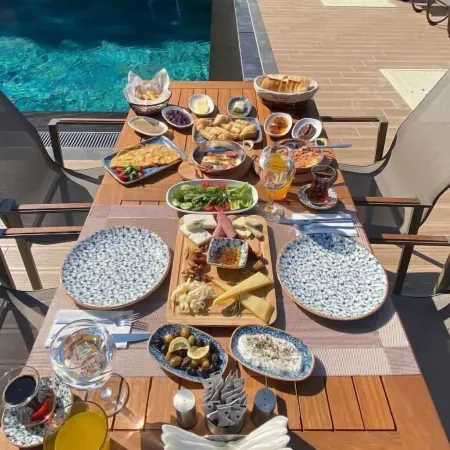La Miel Suites Sile