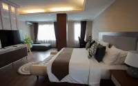 Grand Asrilia Hotel