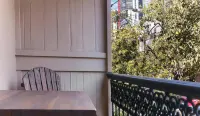 Metawise Luxury 3BR Terrace in The Heart of Sydney