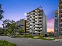 Stylish 2-bed Stay Near Canberra Centre Hotels in Dickson