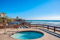 Dog-friendly Villa With Heated Outdoor Pool, Hot Tub, Streaming, Private Patio - 別墅