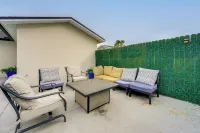 Near Indian Rocks Beach! Home w/ Backyard Oasis - Homestays