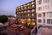 Manek the Ocean View