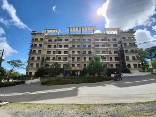 Outlook Ridge Residences