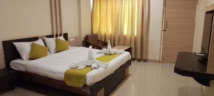 Hotel Priyadarshini Classic โรงแรมในเบลลารี