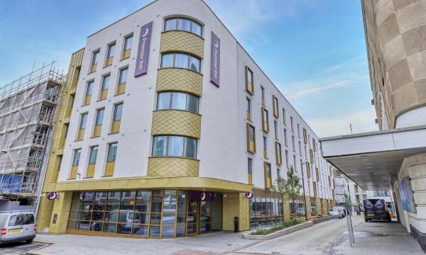 Premier Inn Jersey St Helier (Bath Street)