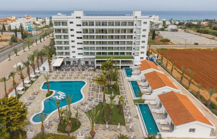 Bohemian Gardens Hotel