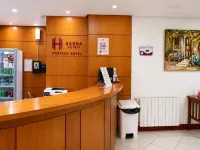 Life Hotel Portal Hotels near Avenida Central