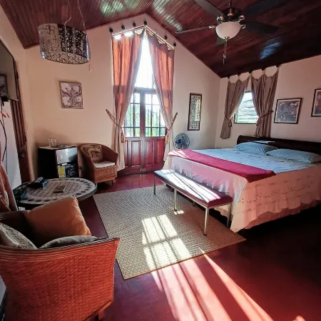 Cariari Bed & Breakfast