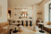 Aethos Milan - 5 tähden