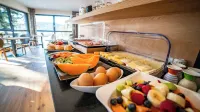 Apartment Hotel Christine - breakfast