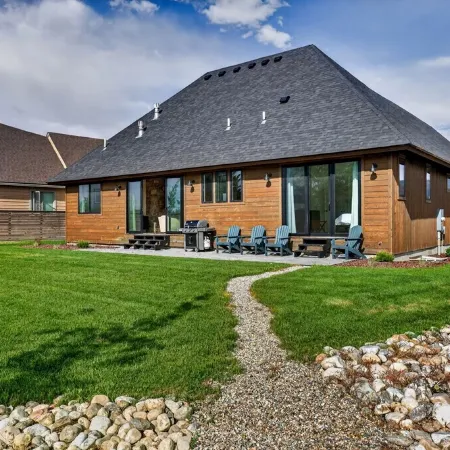 New Modern 5Br with AC - Walk to Targhee Shuttle