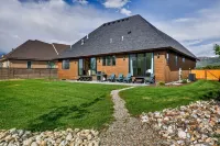 New Modern 5Br with AC - Walk to Targhee Shuttle - 4-stjärniga