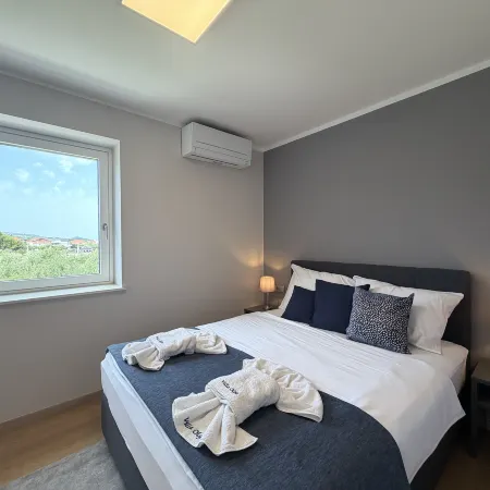 Two Bedroom Sea View Apartment Marisol Hotels in Pasman