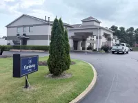 Harmony Hotel, Hernando - parking