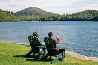 Cambria Hotel Lake Placid - Lakeside Resort - Bjergudsigt