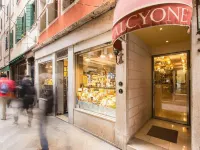 Hotel Alcyone Hotels near Malamocco