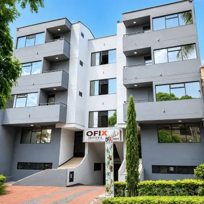 Hotel Ofix Hoteles cerca de Embajada de China