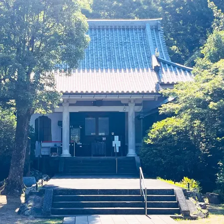 Izu Nagaoka Kinjokan