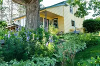 Private Farmhouse w/ Mountain Views - vue sur la montagne