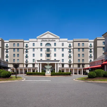 Hampton Inn & Suites Charlotte/SouthPark at Phillips Place