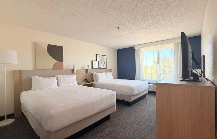 Spark by Hilton Central Point Medford
