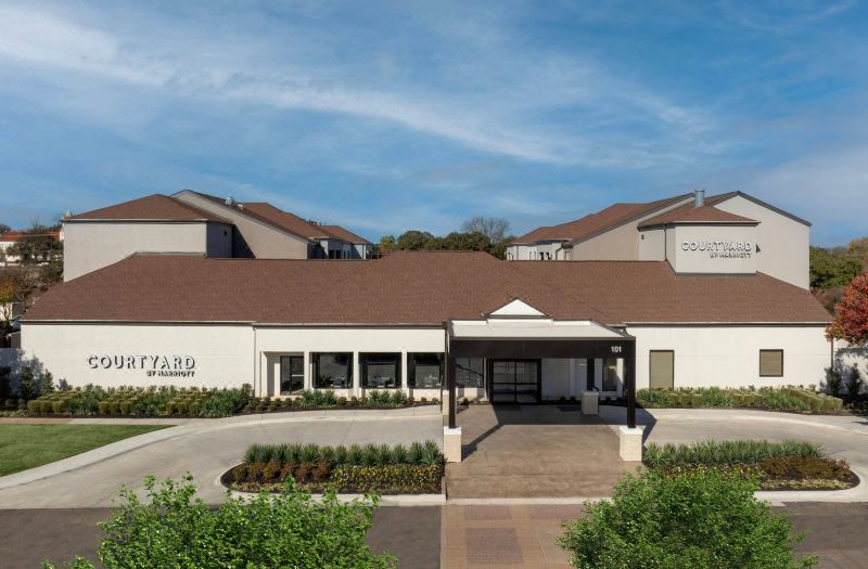Courtyard Waco