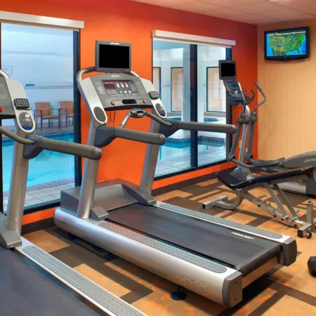 Courtyard by Marriott Cleveland Westlake
