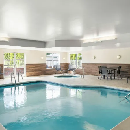 Fairfield Inn & Suites Marion