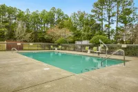 Hampton Inn Mobile-I-10 West/Bellingrath Gardens (Tillman's Corner) - parking