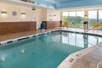 Fairfield Inn & Suites Huntington - Pool