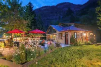 Wiesbaden Hot Springs Hotel & Spa - Mountain view