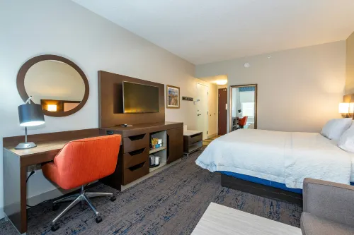 Hampton Inn & Suites Flagstaff-West/Nau - 2-Star