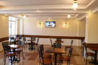 Claire de Lune Moonlight Hotel - breakfast