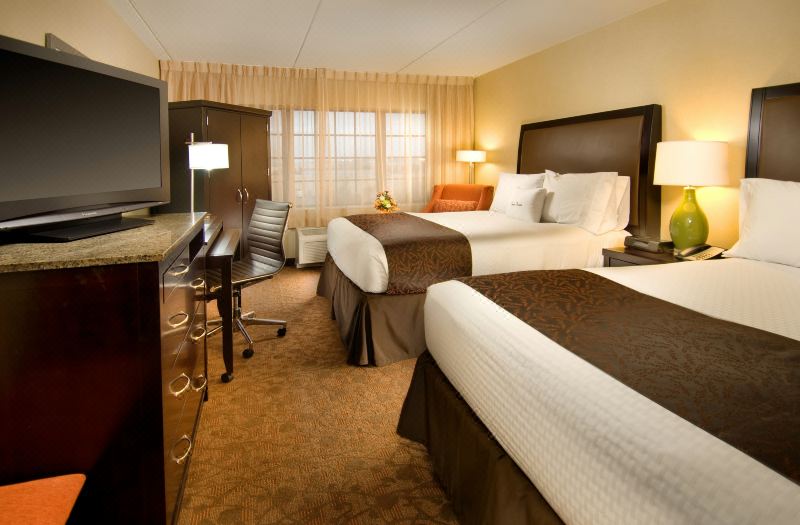 DoubleTree by Hilton Dulles Airport - Sterling