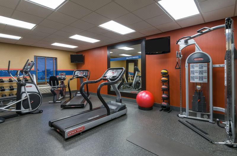 Hampton Inn & Suites Peoria at Grand Prarie photo 2