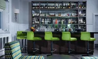 Alexander House Hotel & Utopia Spa - bar