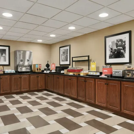 Hampton Inn & Suites Enid