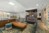 TownePlace Suites Minneapolis Eden Prairie - parking