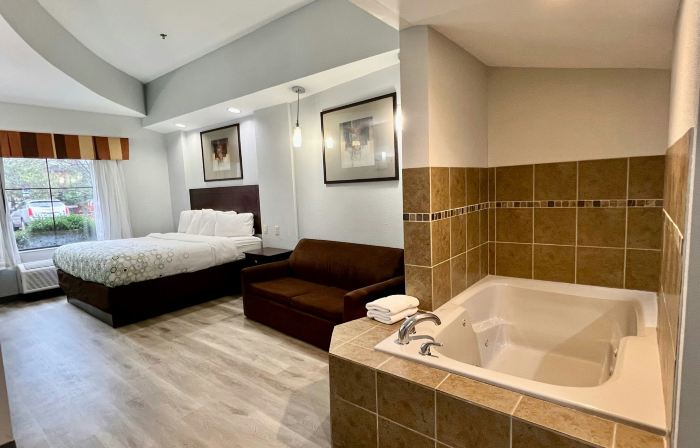 HomeTowne Studios & Suites Washington
