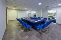 City Express by Marriott Manzanillo - parking