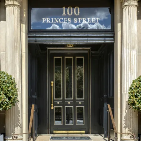 100 Princes Street