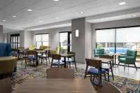Hampton Inn Dry Ridge - Pools