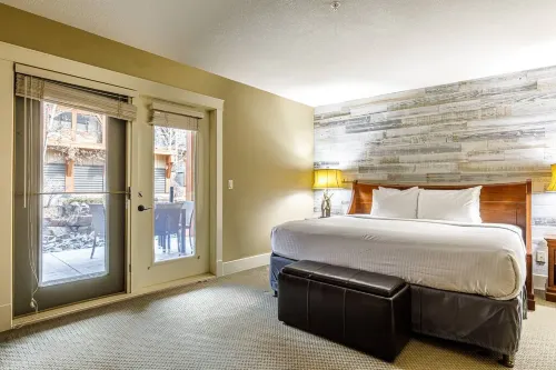 Pooches Paradise - Pet Friendly Hot Tub & Pool - Apartments