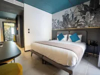 Eleven by Warren Collection Hotels near Tower Road