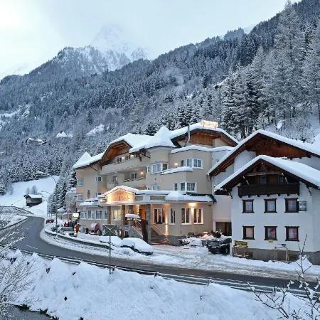 Hotel Höllroah
