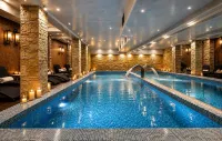 Premier Prezident Garni Hotel and Spa - 5 ดาว