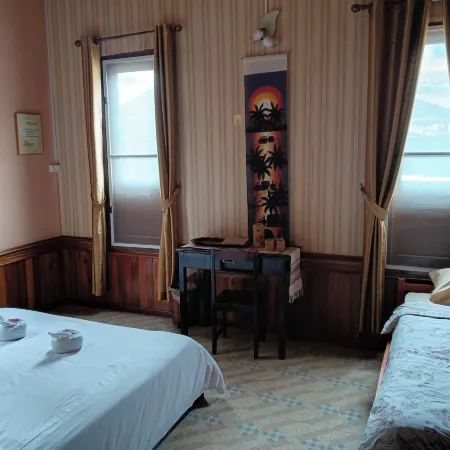 Pukyo Bed and Breakfast Belgian Lao