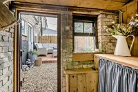 Host Stay Silk Weaver s Cottage - 4성급